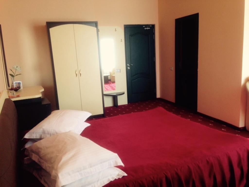 Hotel Kleyn Κονστάντζα Δωμάτιο φωτογραφία